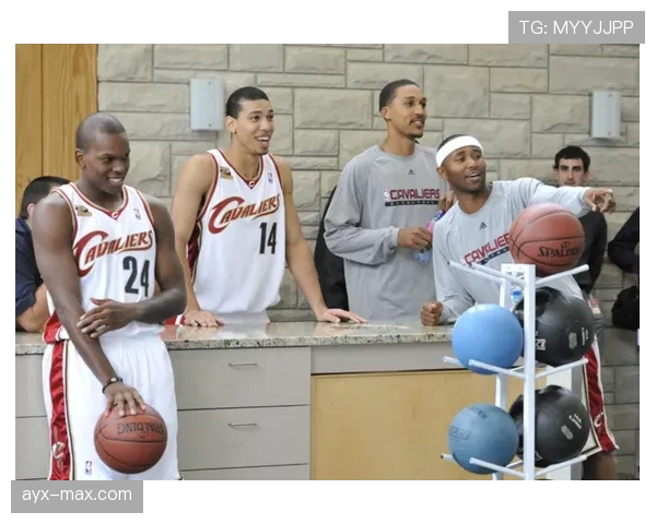 兹沃勒定位球战术建功,助球队强势回暖迎胜利 兹沃勒定位球战术建功,助球队强势回暖迎胜利