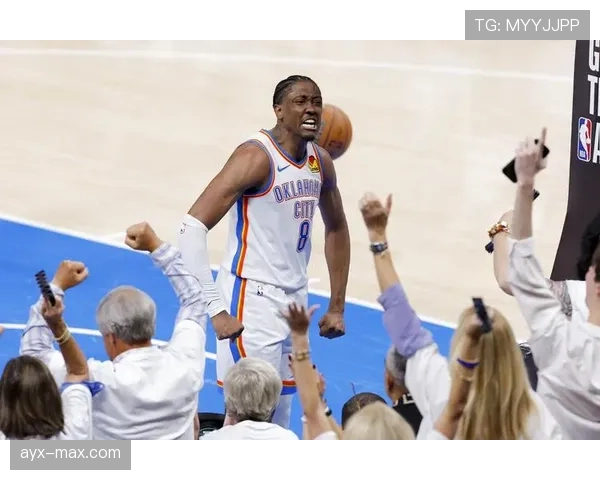 威廉姆斯无球切入配合沙伊提升效率